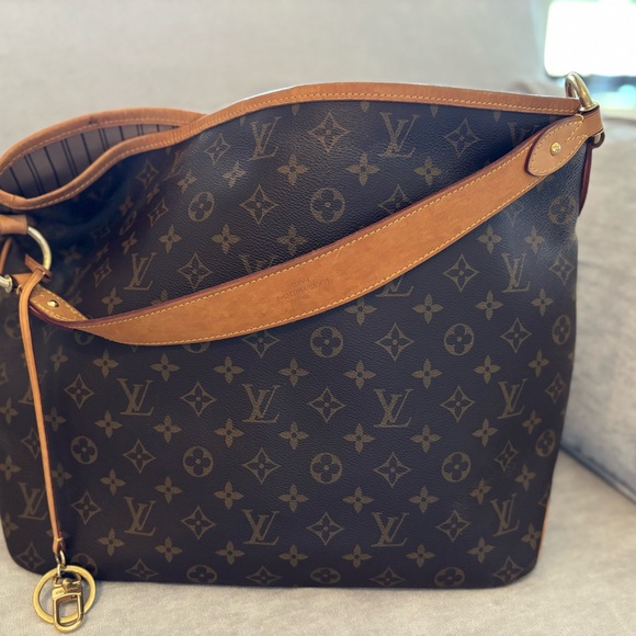 Louis Vuitton Delightful MM Brown Monogram Shoulder Bag - Picture 9 of 16